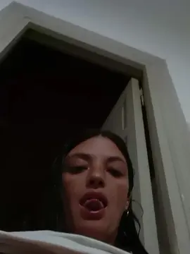 Cam4 Free Porn Cam of flor229