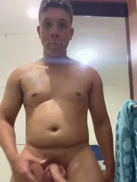 Cam4 Sex Cam of CabaMachoAtivo