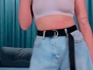 Cam4 Sex Cam of ElaineeNelson