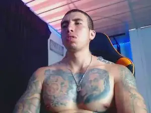 Cam4 Live Sex Cam of Adam_Hudsond