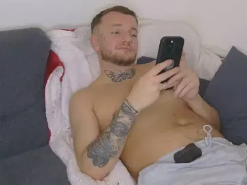 Cam4 Sex Chat of cutescottishlad