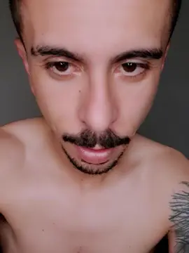 Cam4 Live Porn of aaronbigdickxxx