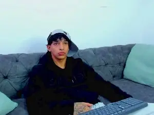 Cam4 Adult Webcam of KroyWave