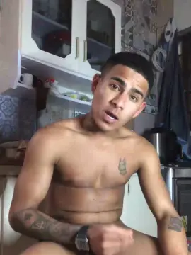 Cam4 Live Sex of MARENTO23CMM