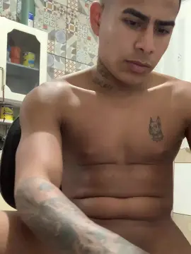 Cam4 Watch Live Sex Cams of MARENTO23CMM