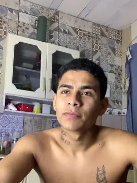 Cam4 Live Sex Cam of MARENTO23CMM