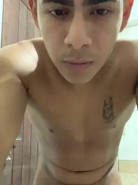 Cam4 Adult Webcam of MARENTO23CMM