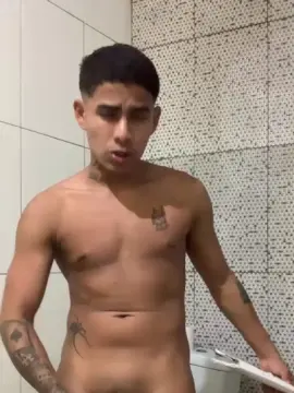 Cam4 Free Porn Cam of MARENTO23CMM