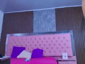 Cam4 Live Sex Cam of LUCIANA_TS_FOX