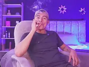 Cam4 Sex Chat of LiamDeep