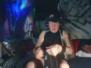 Cam4 Live Sex Cam of biteme69691