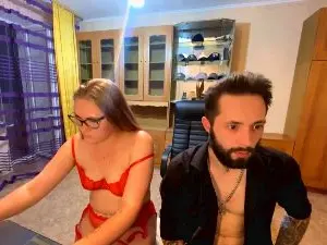 Cam4 Private Sex Chat of Mike_and_Anna