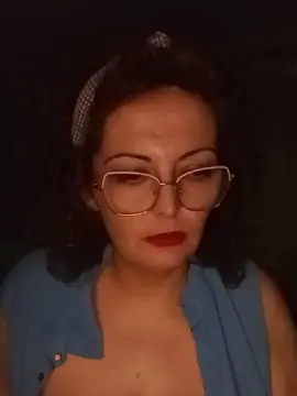 Cam4 Live Porn of morena627