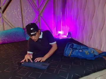 Cam4 Private Sex Chat of Skinnyboysxxx