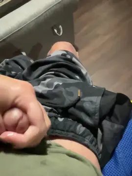 Cam4 Private Sex Chat of Hornycripple74