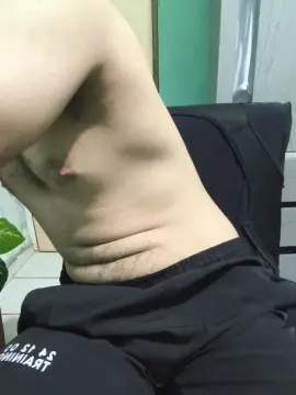 Cam4 Watch Live Sex Cams of emohot1