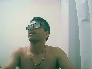 Cam4 Best Webcam of glup300