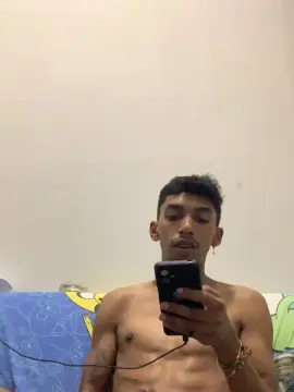 Cam4 Live Sex Cam of Binhoboss