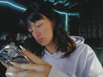 Cam4 Sex Chat of Summer_XO