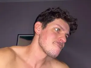 Cam4 Watch Live Sex Cams of manonthemoon3