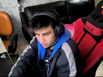 Cam4 Watch Live Sex Cams of Cum_fantasy23