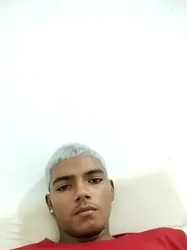 Cam4 Live Porn of Morenogiga