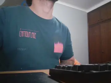 Cam4 Live Sex of maxxcock29