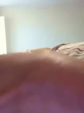 Cam4 Live Sex Cam of tusmorbosos3