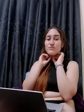 Cam4 Free Live Porn of Anais_M