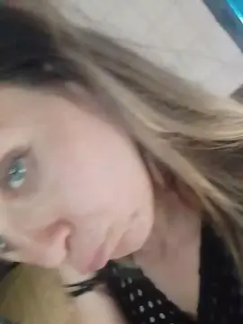 Cam4 Live Sex Cam of Camilitaa3