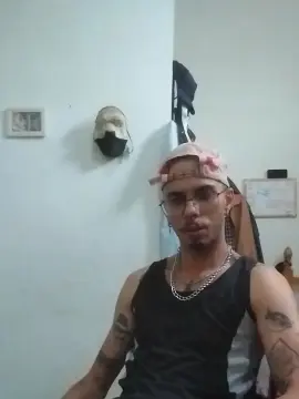 Cam4 Live Porn of Klinger30