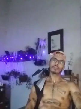 Cam4 Sex Cam of Klinger30