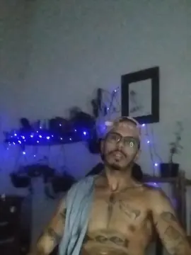 Cam4 Adult Video Chat of Klinger30