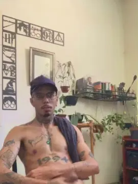 Cam4 Free Porn Cam of Klinger30