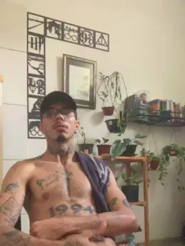 Cam4 Free Live Porn of Klinger30