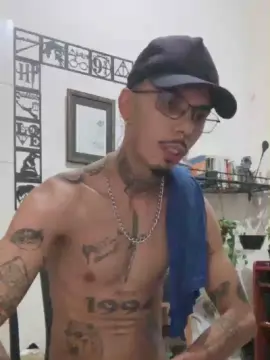 Cam4 Adult Webcam of Klinger30