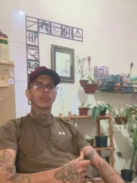 Cam4 Live Sex Cam of Klinger30