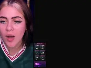 Cam4 Watch Live Sex Cams of Sayreth_