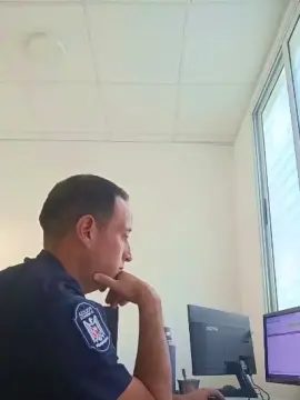 Cam4 Live Porn of poli191