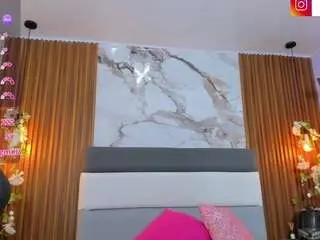 Camsoda Watch Live Sex Cams of amelieleone2