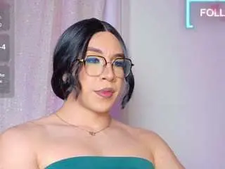 Camsoda Adult Webcams of alonehazel01