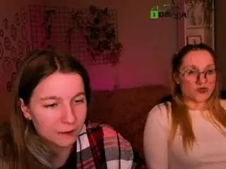 Camsoda Sex Cam of benny-duglas