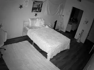 Camsoda Free Live Porn of voyeurcam-lolavalentine23