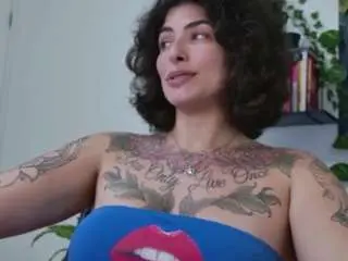 Camsoda Adult Webcams of carolprince