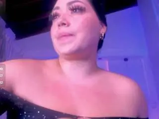 Camsoda Free Live Porn of heidy-jhons