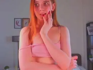 Camsoda Sex Cam of rosamondgroff