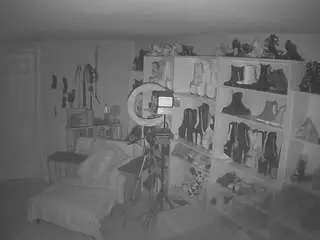 Camsoda Adult Webcams of voyeurcam-missoliviablack-03