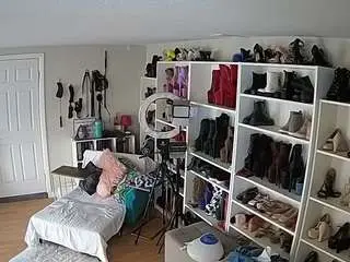 Camsoda Live Sex of voyeurcam-missoliviablack-03