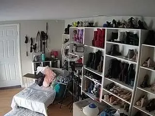 Camsoda Live Sex of voyeurcam-missoliviablack-03