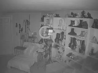 Camsoda Live Sex Cam of voyeurcam-missoliviablack-03